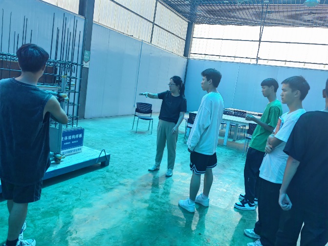 说明: C:\Users\Administrator\Documents\Tencent Files\65249840\Image\C2C\B76F3A40ED905319E612E26A943D4C31.jpg