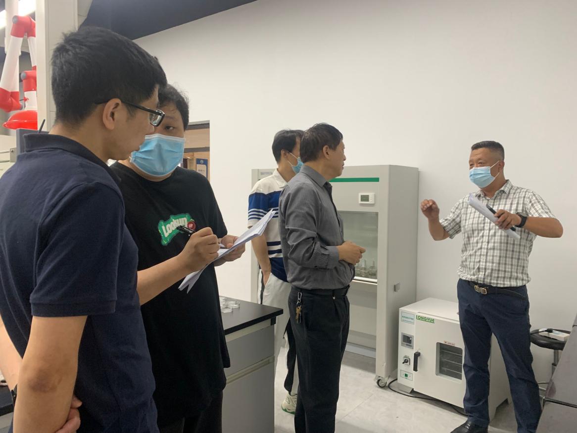 121C1B96B3950B60905327DBE565ED58