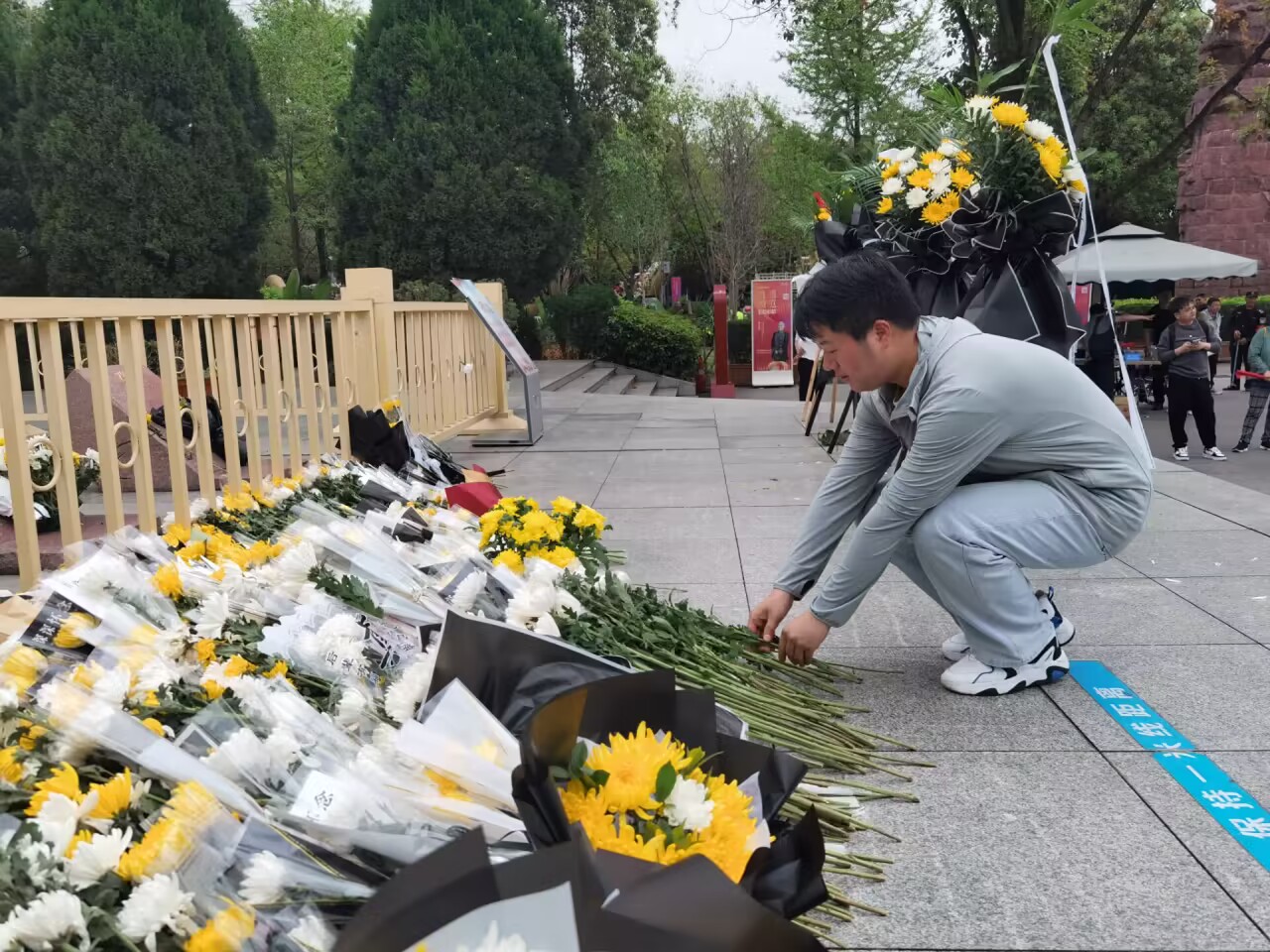 说明: C:\Users\HUAWEI\Documents\Tencent Files\87576744\Image\Group2\J(\X]\J(X]6L9(X(38AI4CR~XH6DQ_tmb.jpg