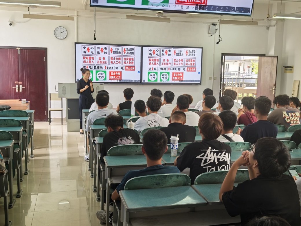 说明: C:\Users\Administrator\Desktop\QQ图片20241119144925.jpeg