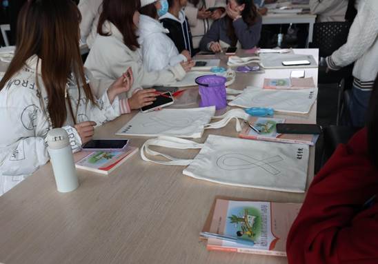 F8AEDE801657DFF9CF7E653FBAE1D6FA