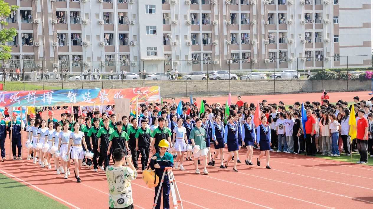 说明: E:\24春\学生\智能\9V6A2547.JPG