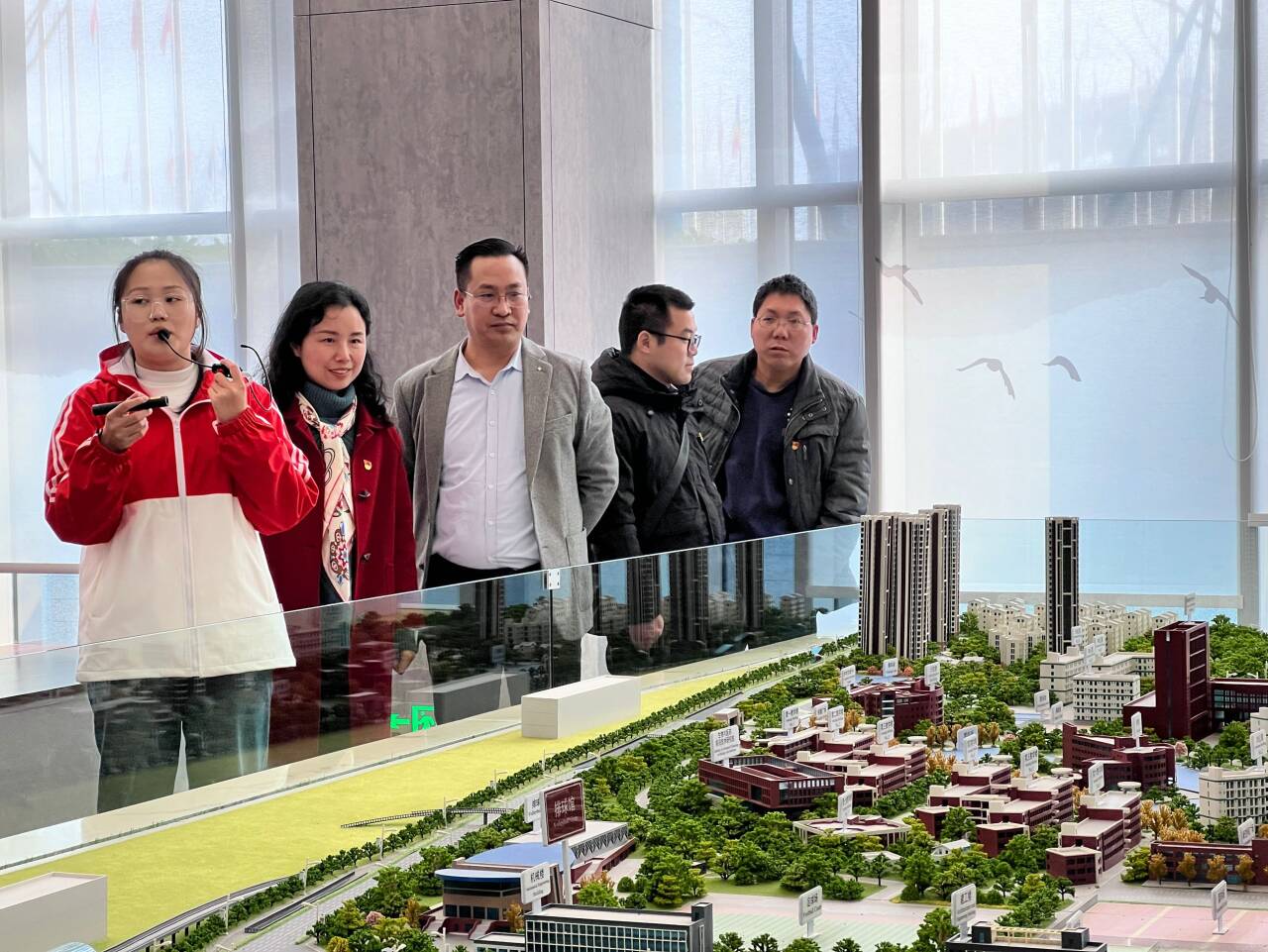 说明: C:\Users\HUAWEI\Documents\Tencent Files\87576744\Image\Group2\A$\$_\A$$_(~WONB)@DNBT54KT(TR_tmb.png