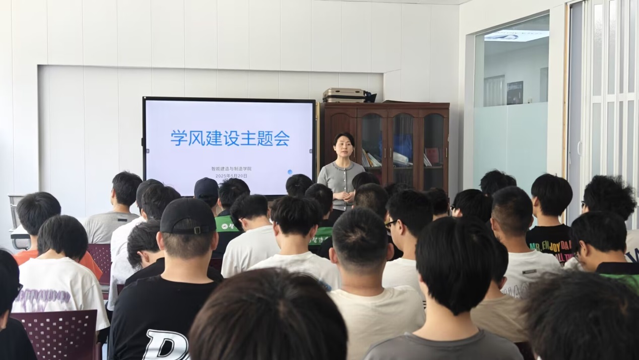 说明: D5B8A702D41C1801AD3BD688D6155C22