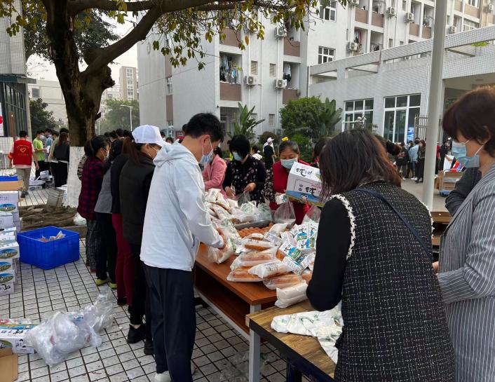 说明: 6cc61264e0df3bab5bb1349fb09e78f