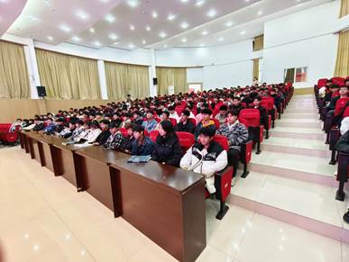 说明: C:\Users\Administrator\Downloads\18F0534A203E6F136DABA24B269EAFA7.png