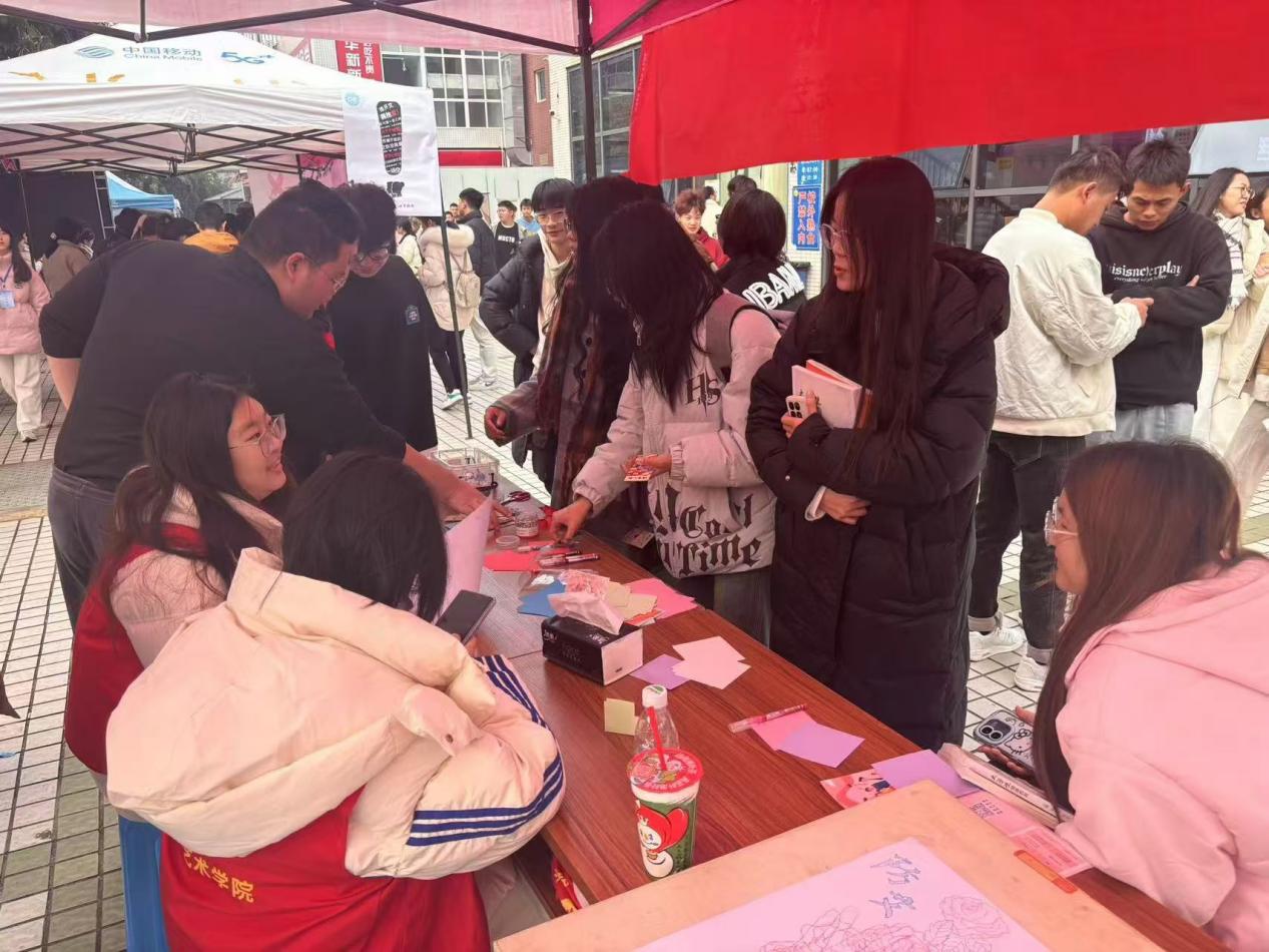 0926cded9df5eb004171e77a4fe3ea8