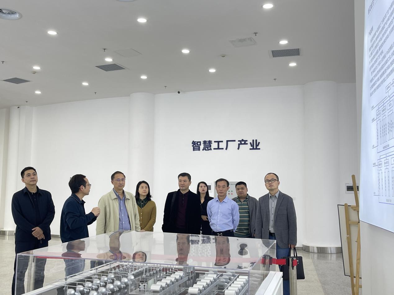 1E16DB583AD41B0D73F558B613C61242