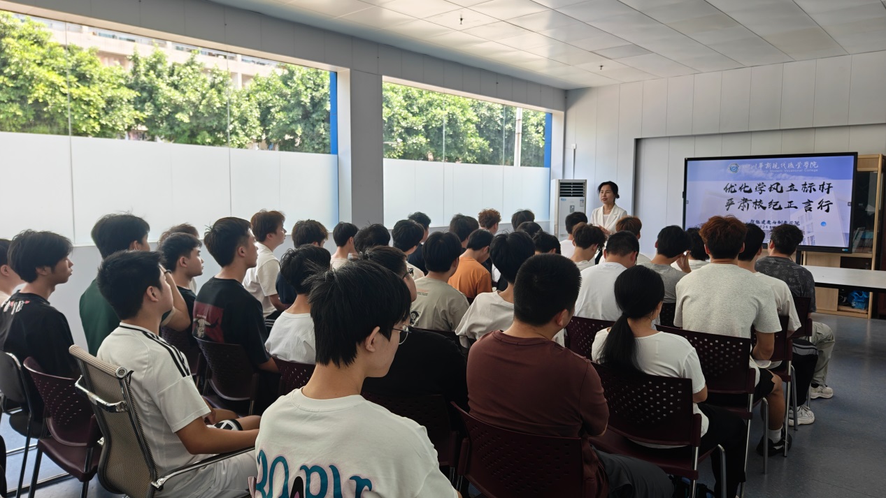 说明: 695D7220DD58D259333261B1C1FC6EC7