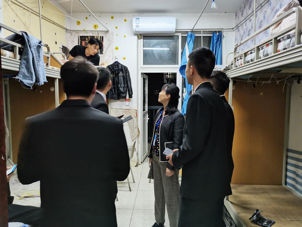 Cache_-1a8eed195308228d.