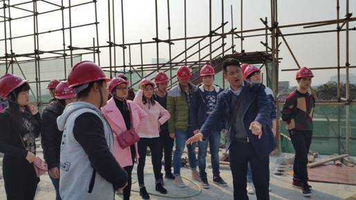 系副主任吉力老师讲解