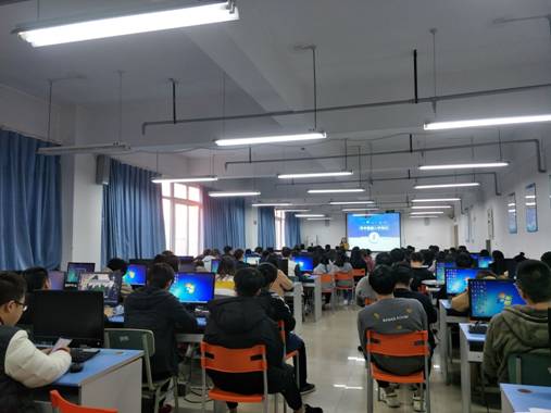 4LUT`KCOQ861`~7}%UG6M5X