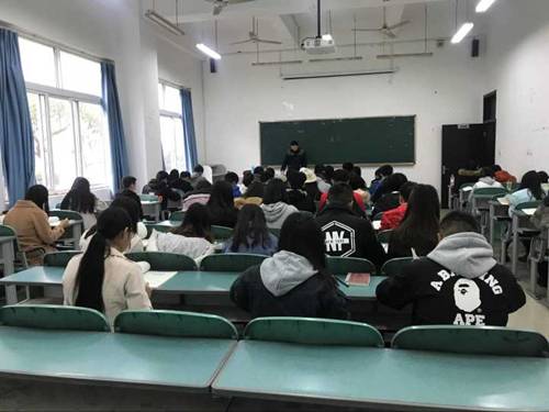 OK%HEDQNQP3~8D]{(%M%JOD